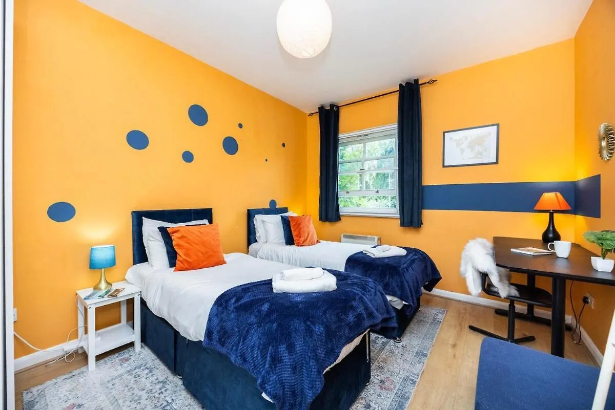 Colourful And Cozy Home Near Station - New Cross - Goldsmith London Lejlighed